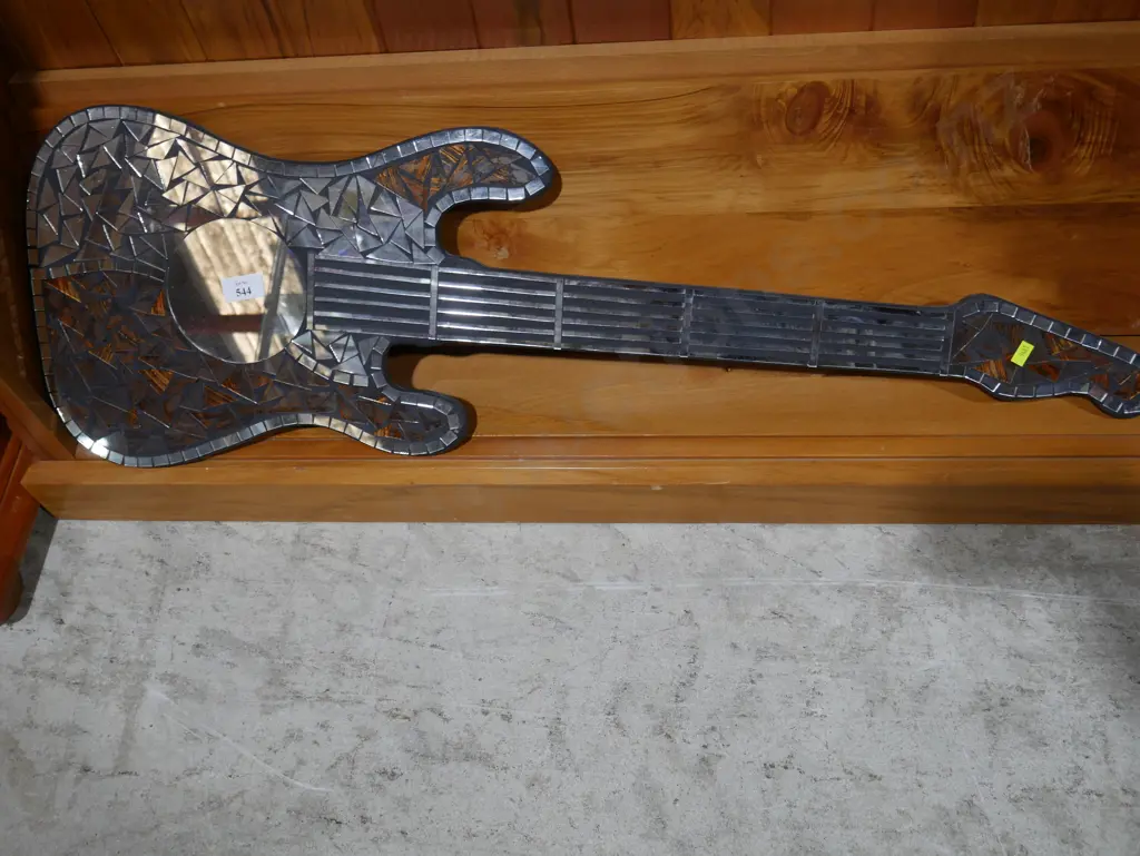 Decorative guitar Image 1++
