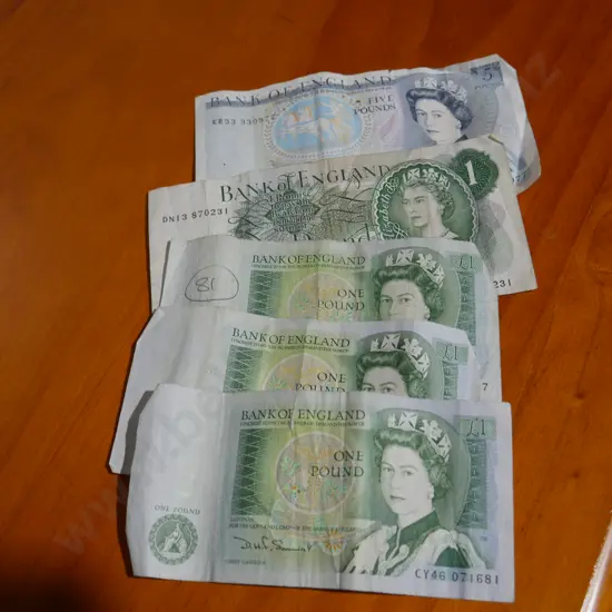 British pound notes