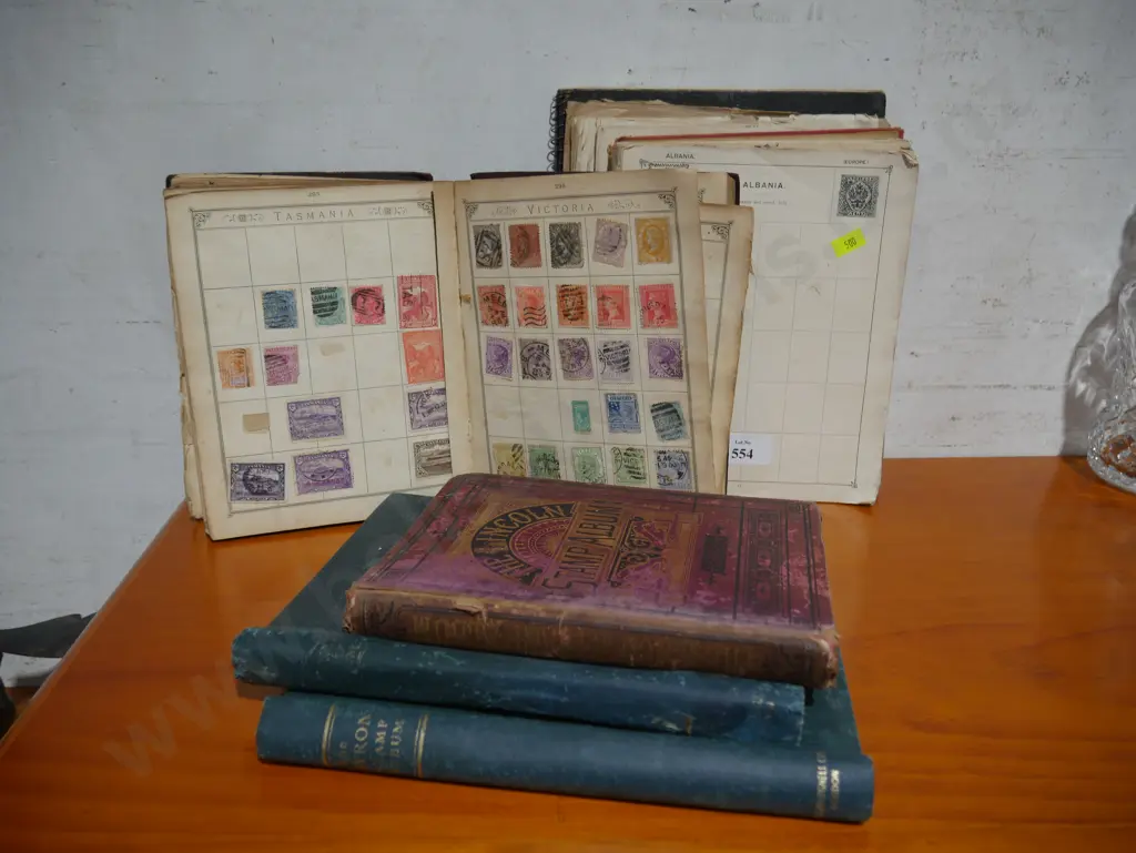 Stamp albums Image 1++