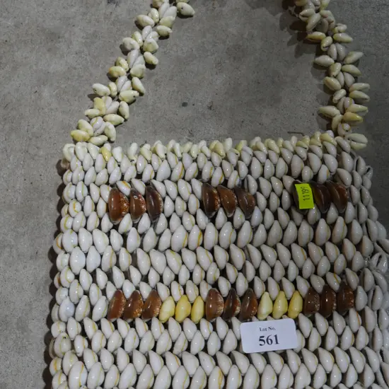 Shell purse