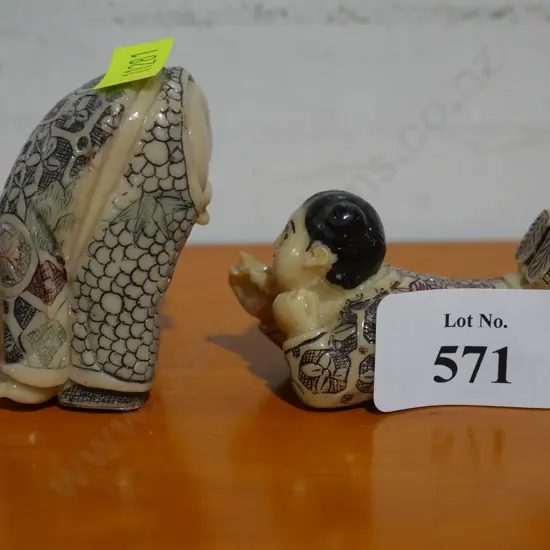 Japanese netsuke erotic figurines