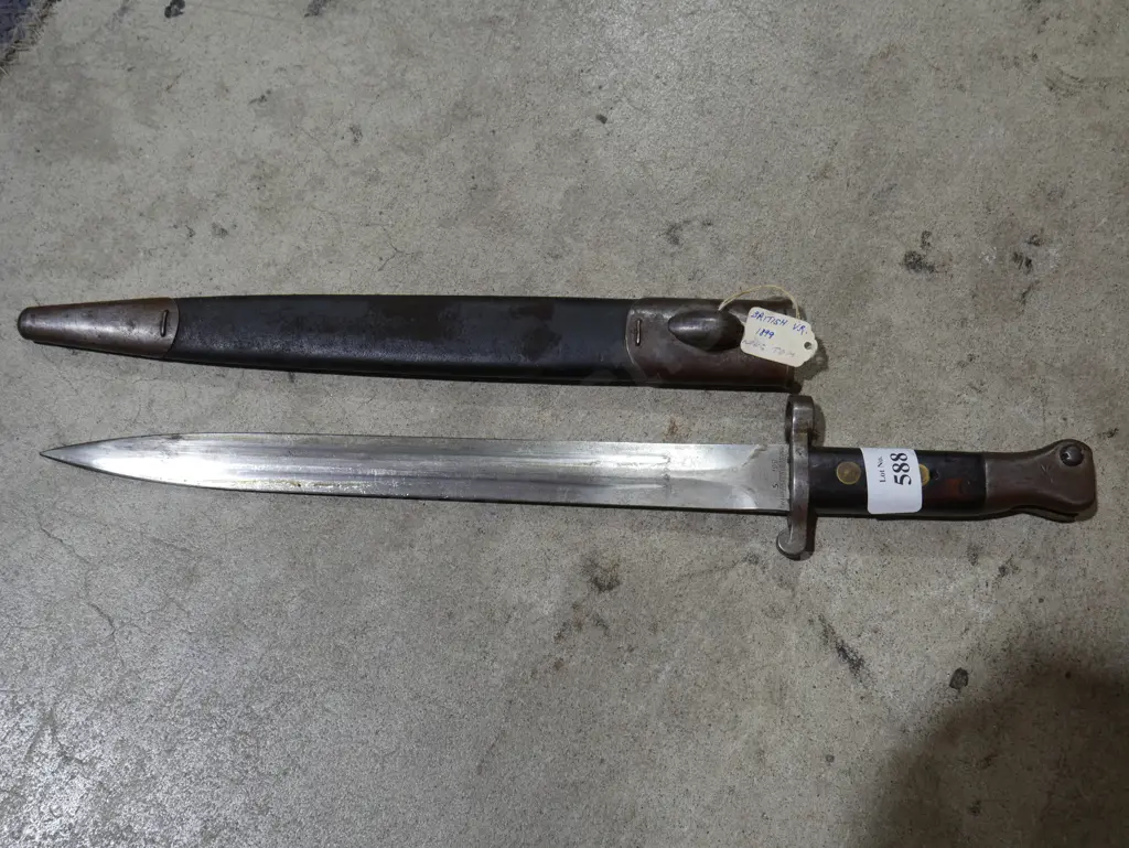British bayonet and scabbard Image 1++