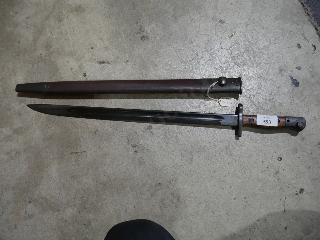 Australian emangerovite sword and scabbard Image 1++