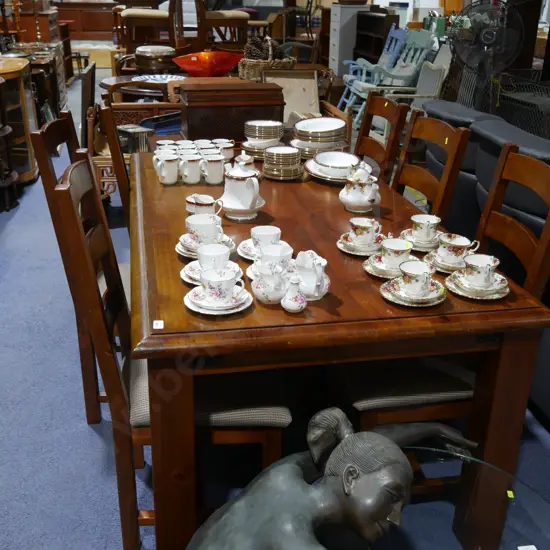 Dining table and 6 chairs