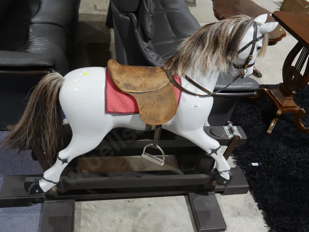 Rocking horse Image 1++