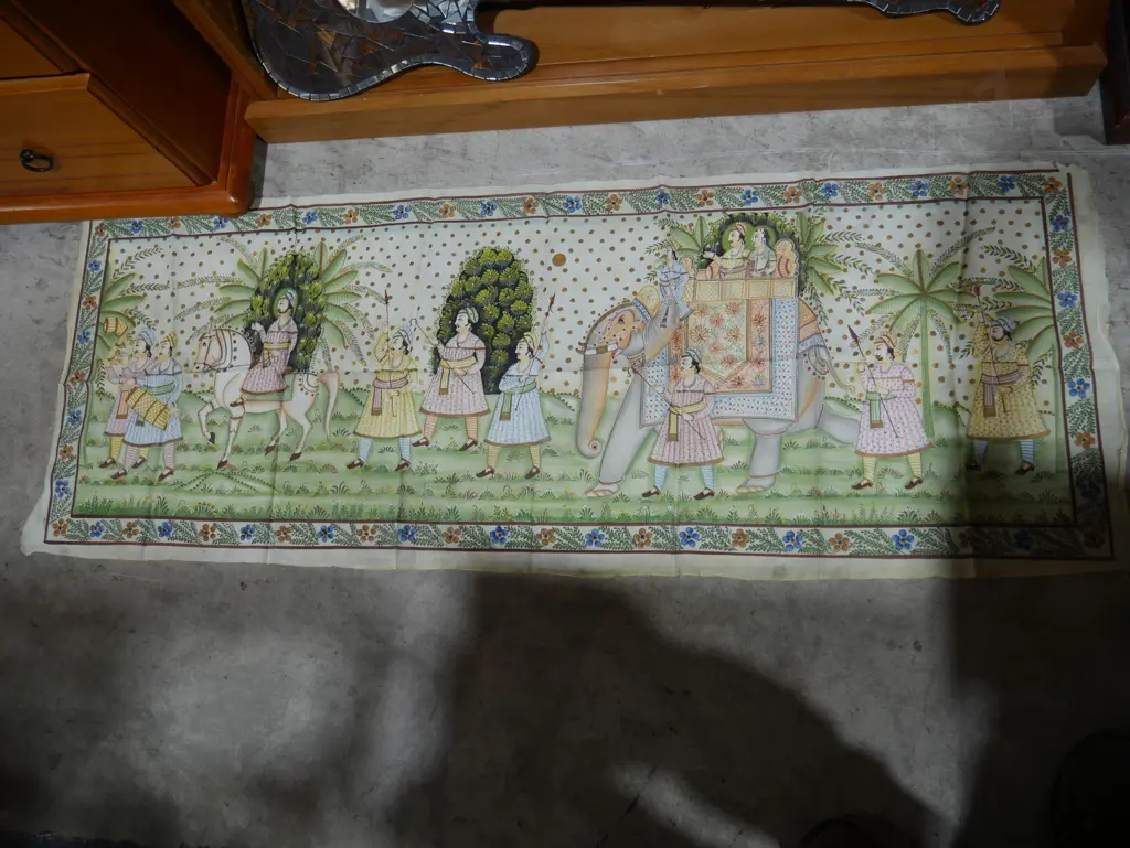 African map made from banna leaves, silk indian picture etc Image 1++