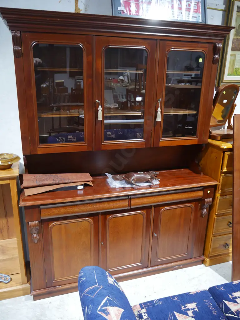 Large hutch display cabinet Image 1++