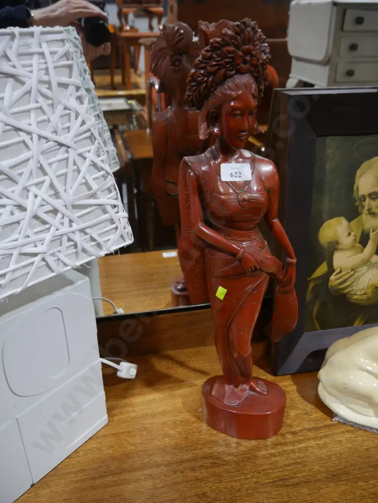 Carved wooden figurine Image 1++