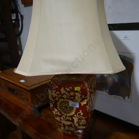 Table lamp