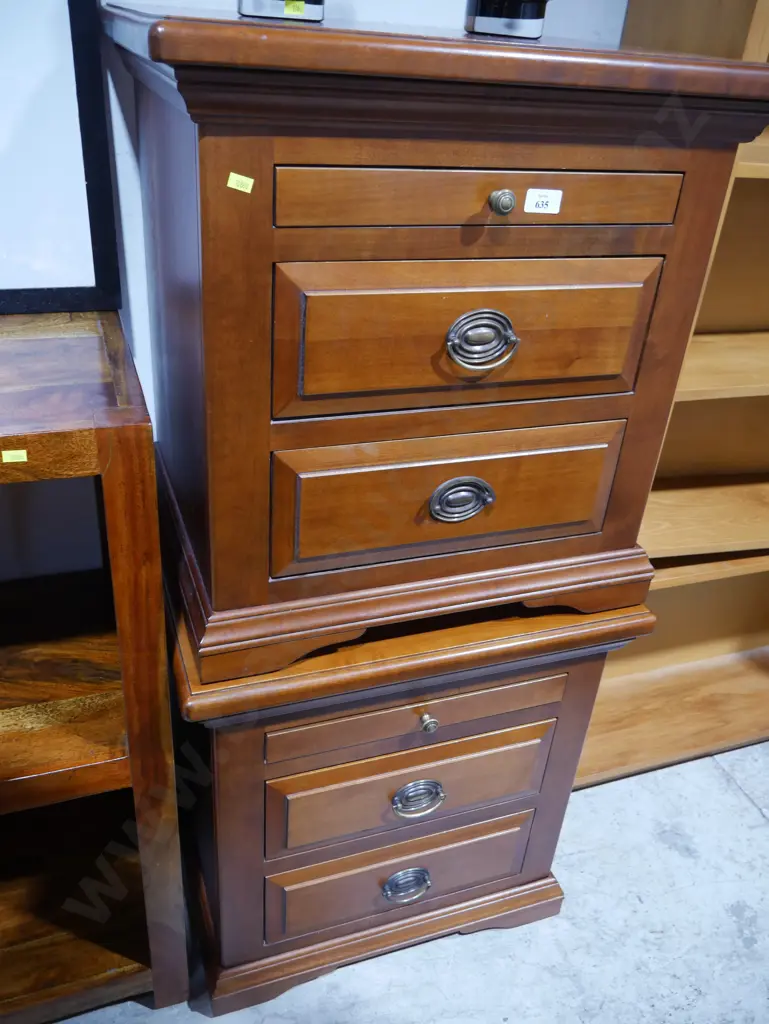 Two bedside cabnets Image 1++