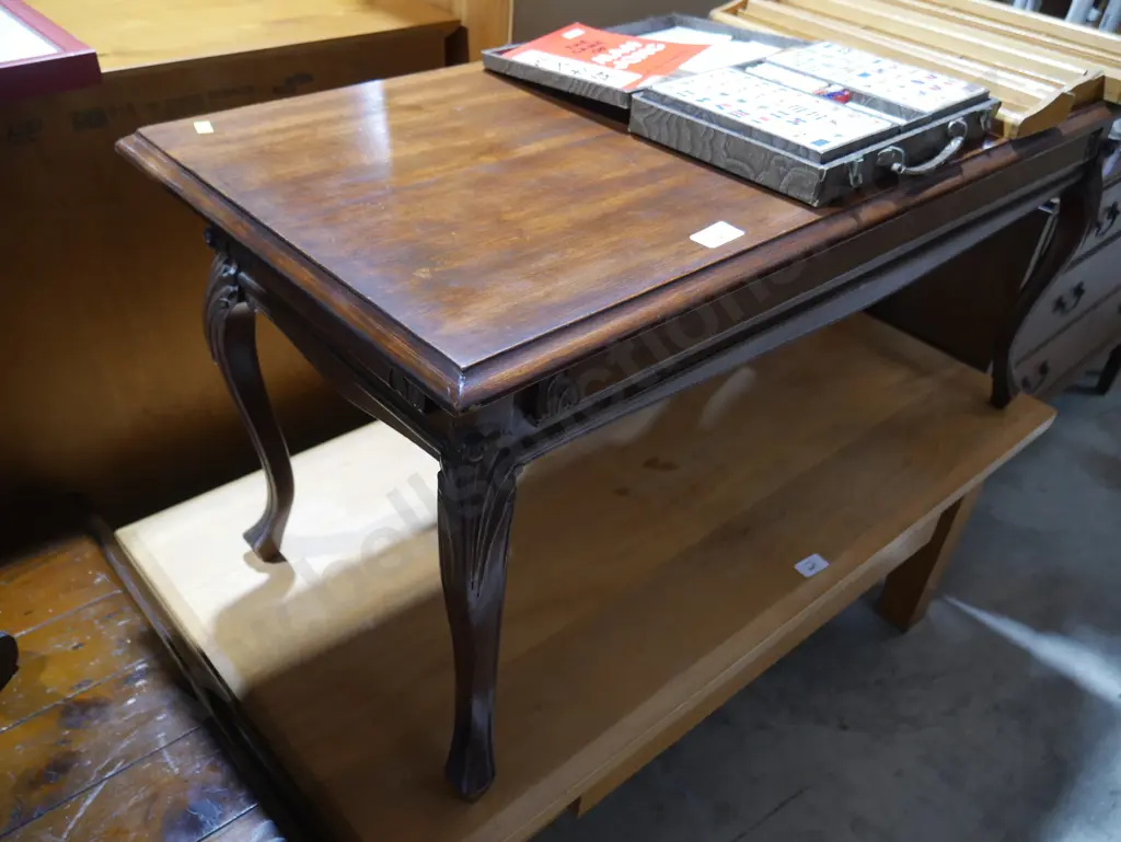 Coffee table Image 1++