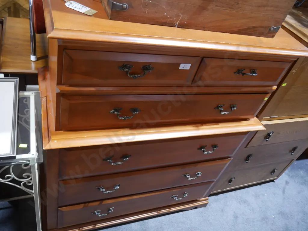 Chest of draws Image 1++