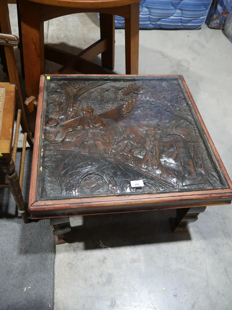 Oriental carved glass top coffee table Image 1++