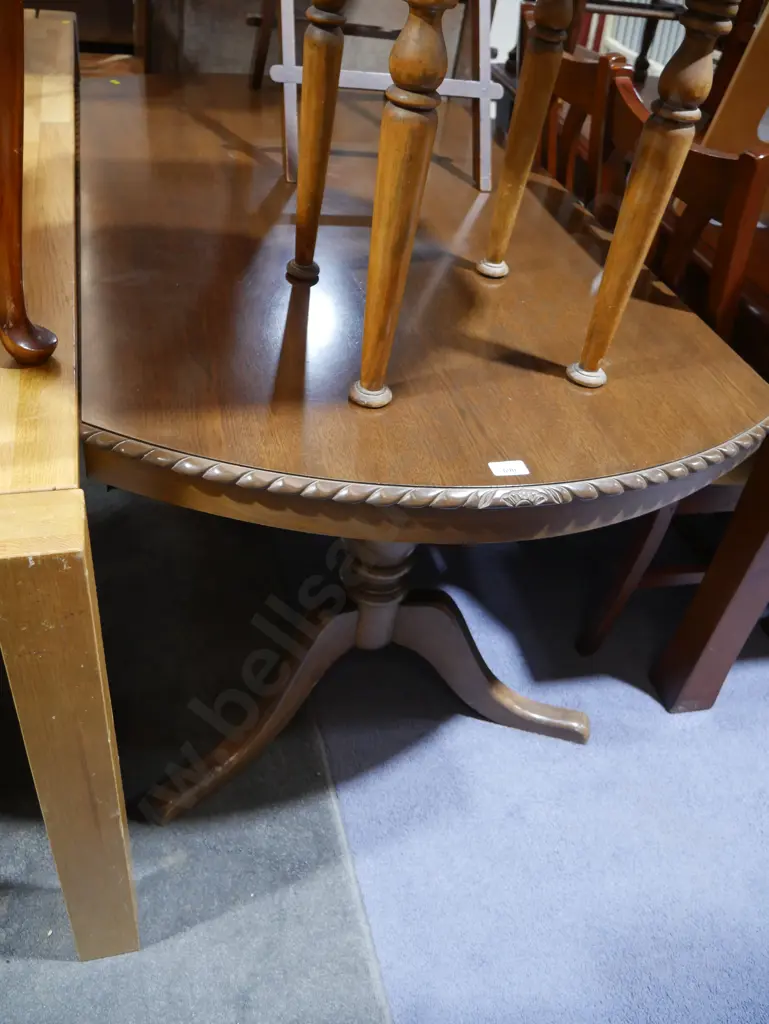 Rope edge dining table Image 1++