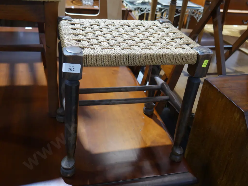 Cane stool Image 1++