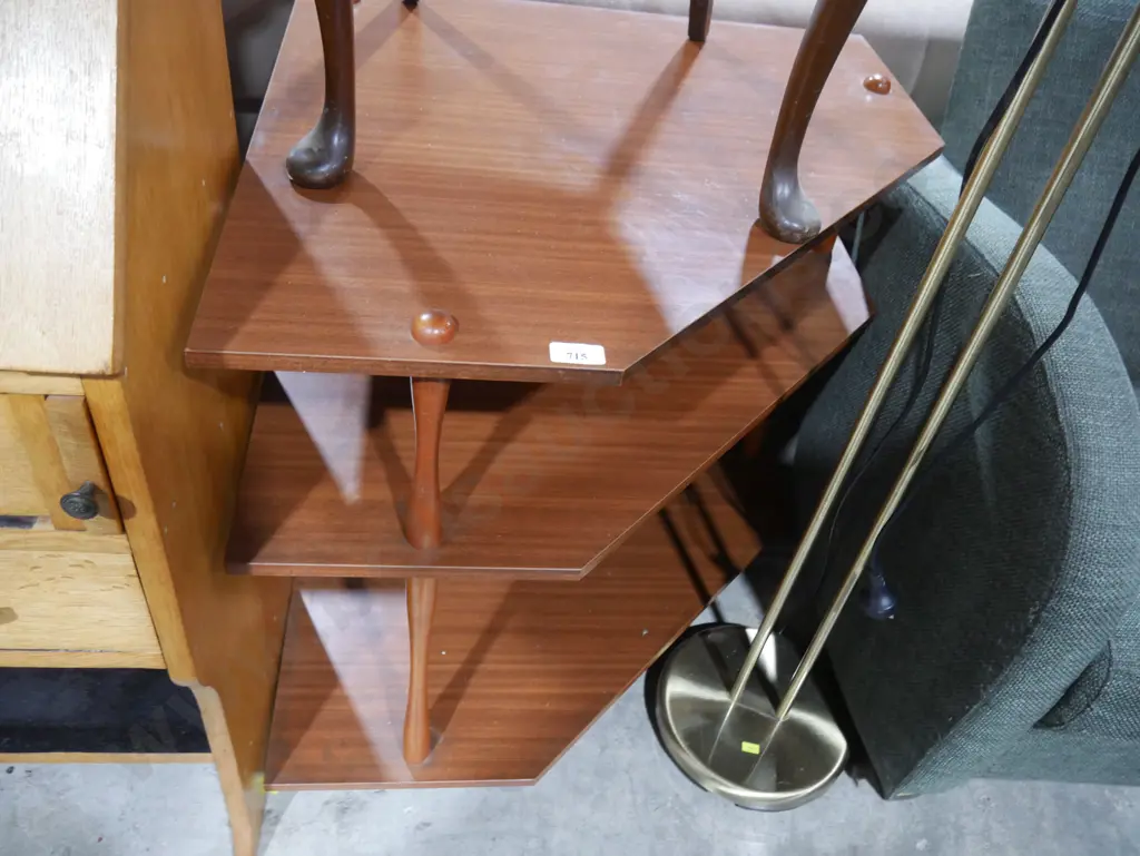 Corner shelf unit Image 1++