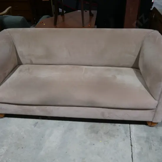 Chesterfield style couch