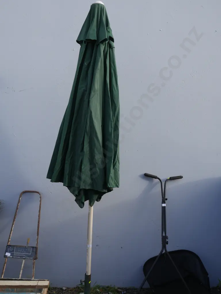 Sun umbrella Image 1++