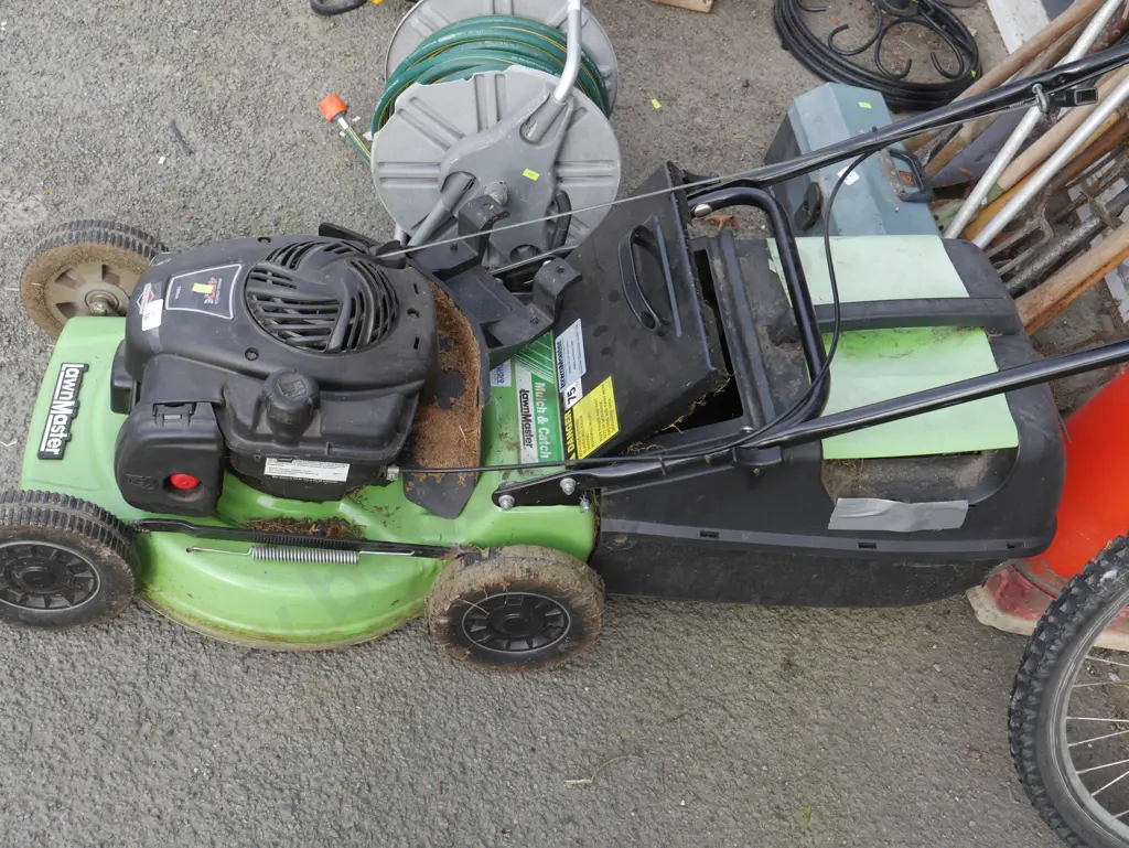 Lawnmaster lawnmower Image 1++