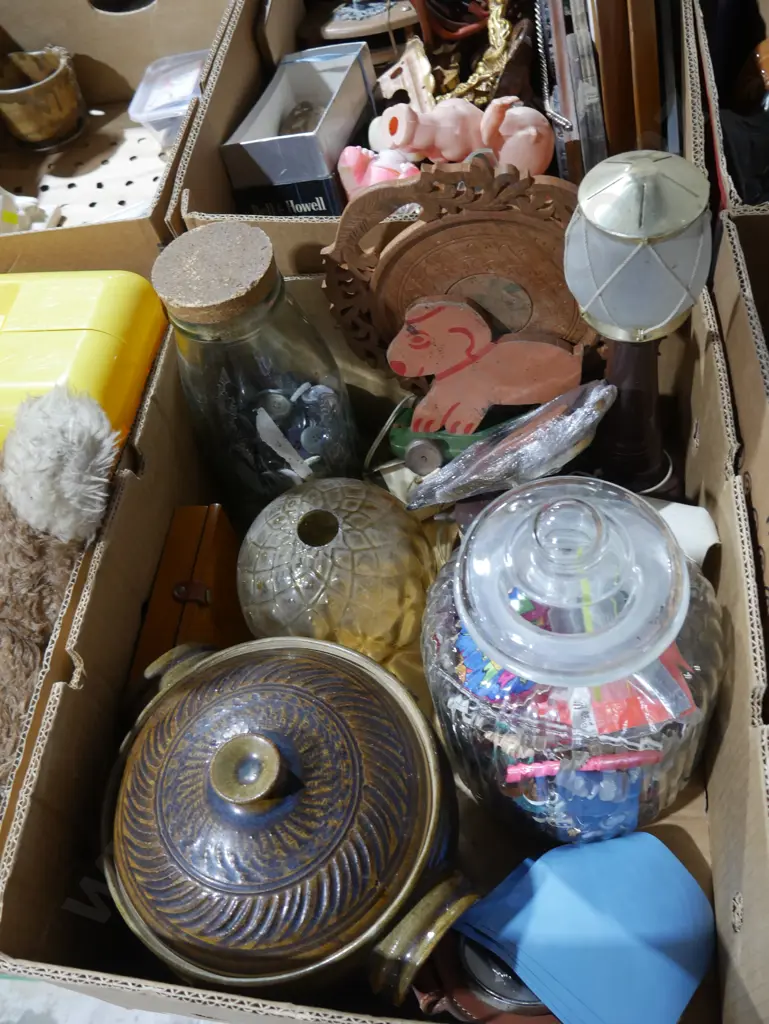 Casserole dish, jars of buttons etc Image 1++