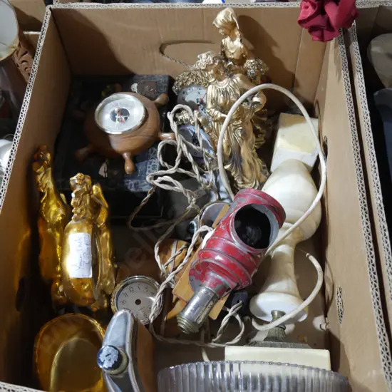 Table lamp, figurine clocks etc