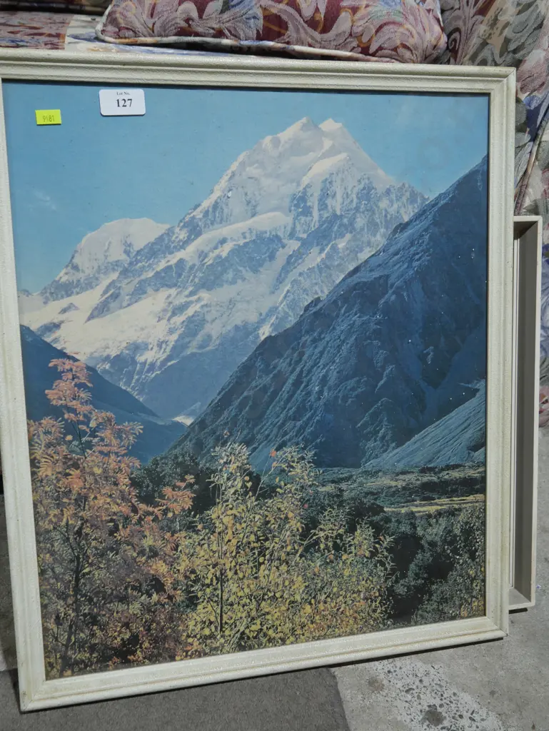 Assorted artworks Image 1++