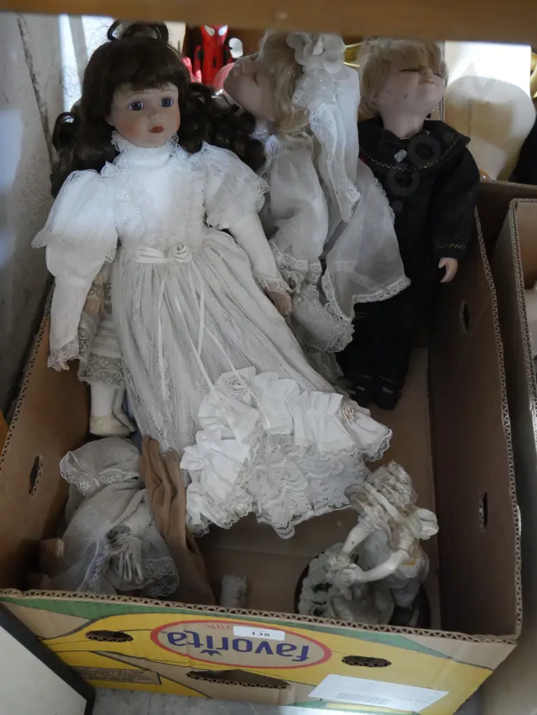 Porcelain dolls, child figurine ornament Image 1++
