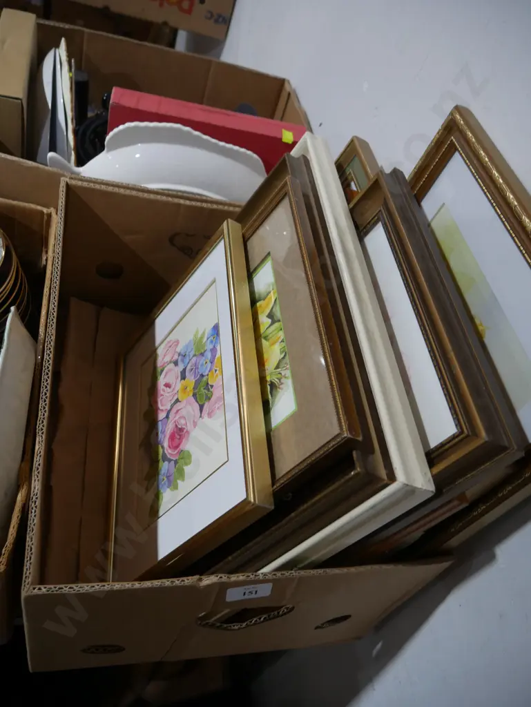 Assorted art Image 1++