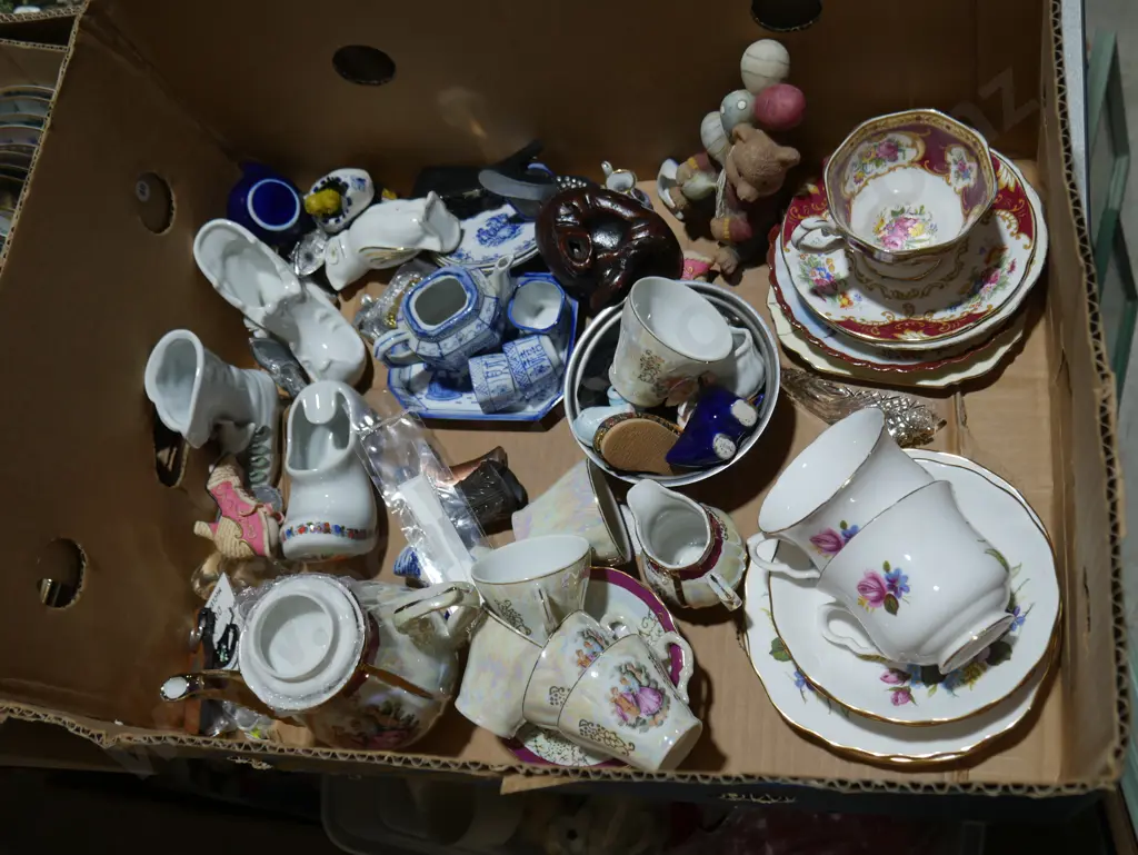 Assorted ornaments etc Image 1++