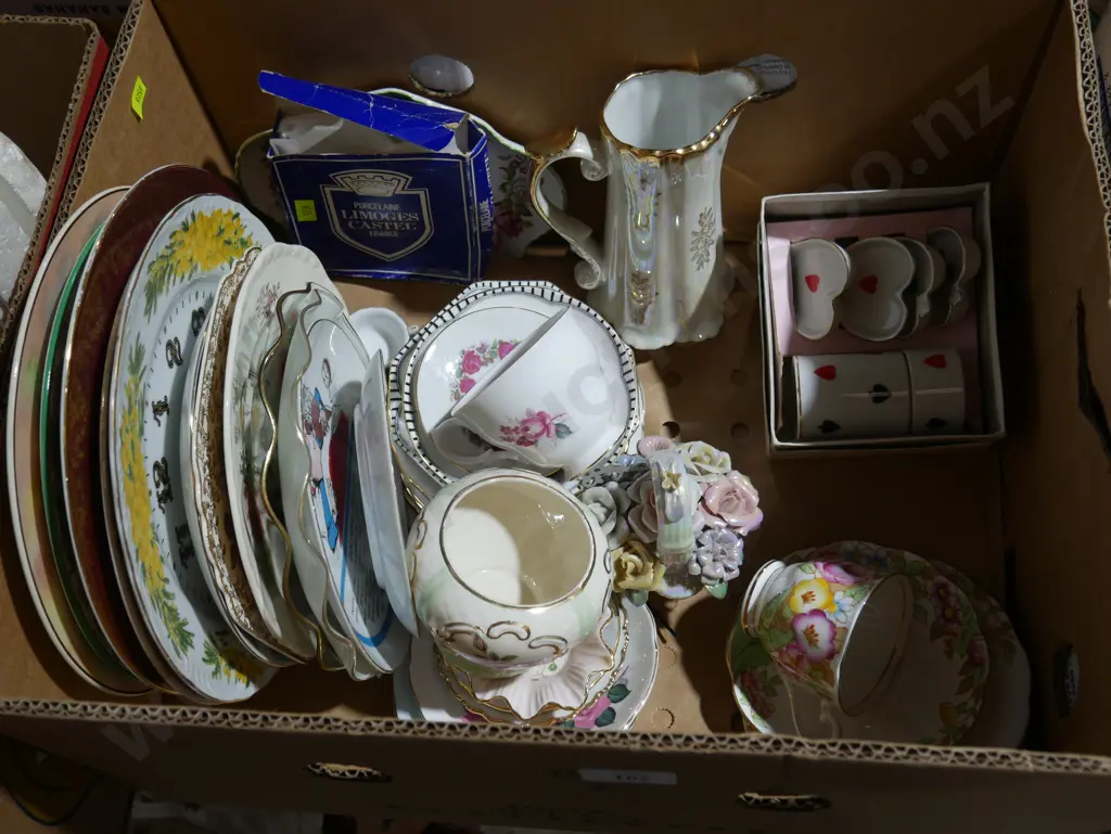 Assorted plates etc Image 1++