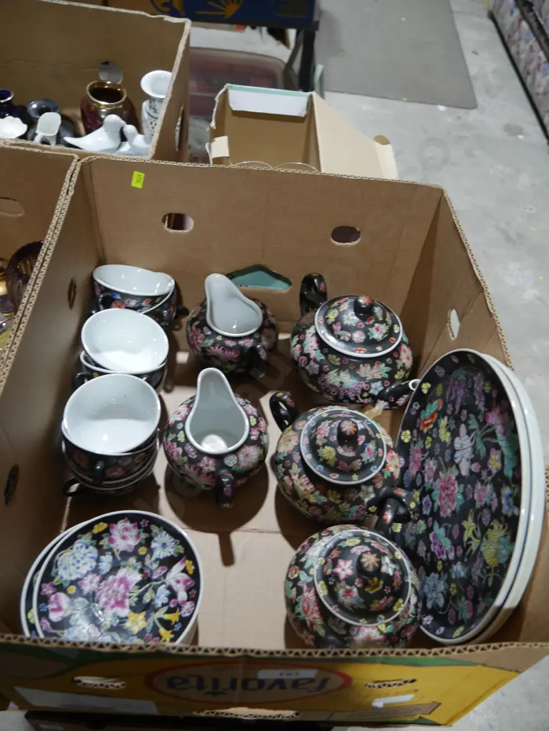 Floral tea set Image 1++