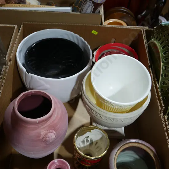 Assorted vases etc
