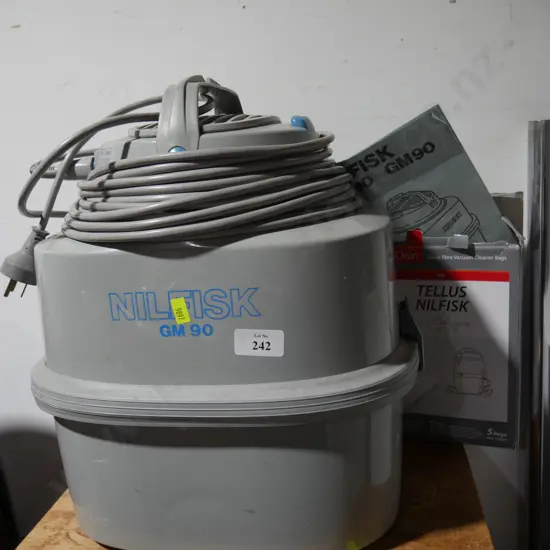 Nilfsk vacuum cleaner