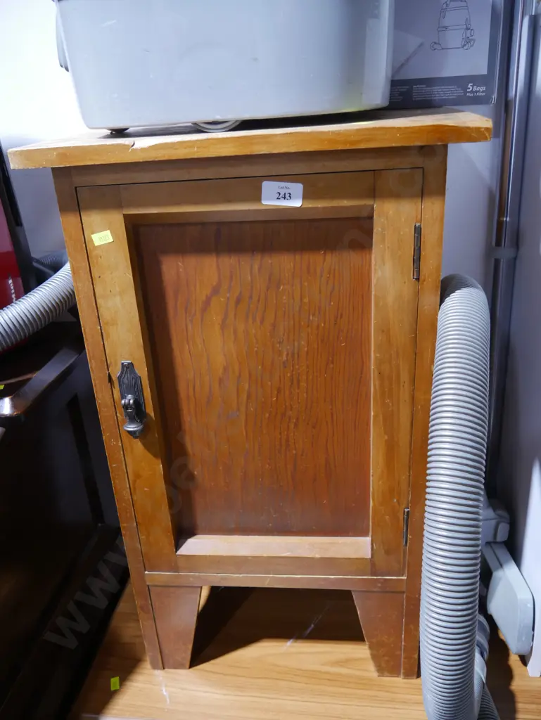 Bedside cupboard Image 1++