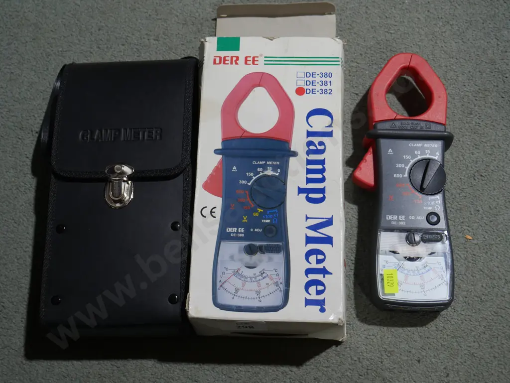 Clamp meter Image 1++