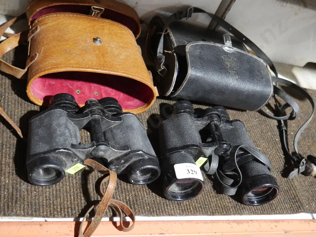 2 pair of binoculars Image 1++