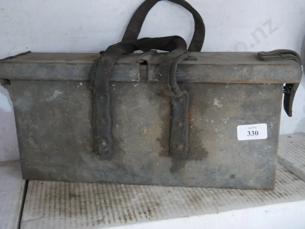 Metal case Image 1++