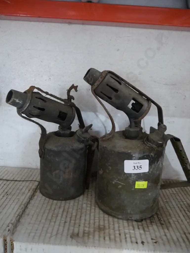 Two blow torches Image 1++