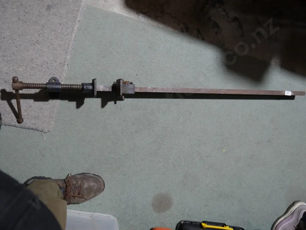 Sash clamp Image 1++