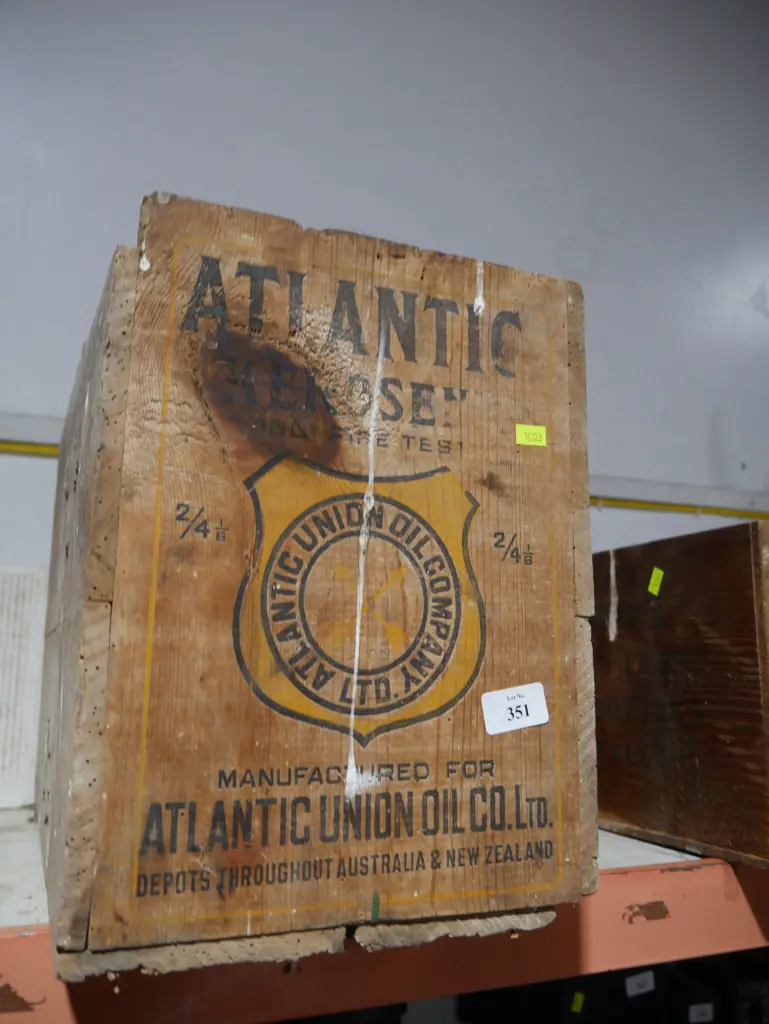 Atlantic kerosene box Image 1++