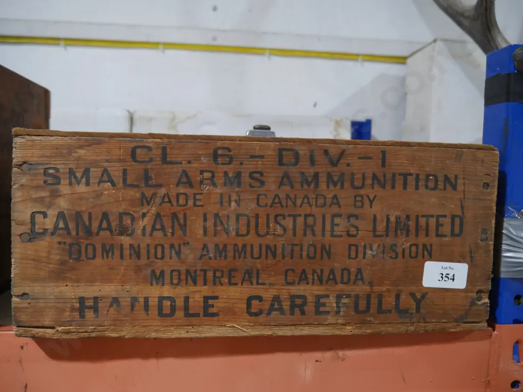 Canadian ammunition box Image 1++