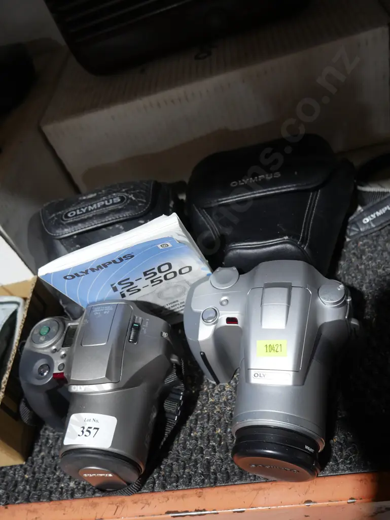 2 Olympus cameras Image 1++