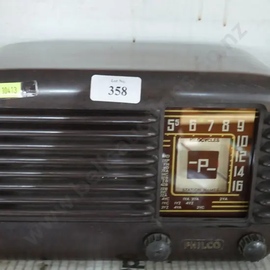 Vintage Philco radio
