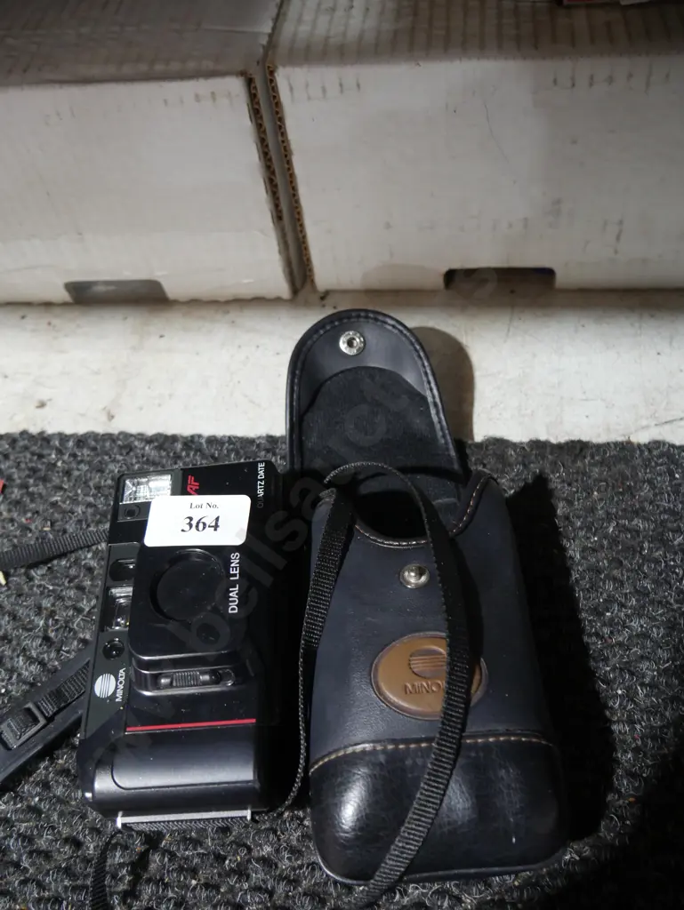 Minolta quartz date camera Image 1++