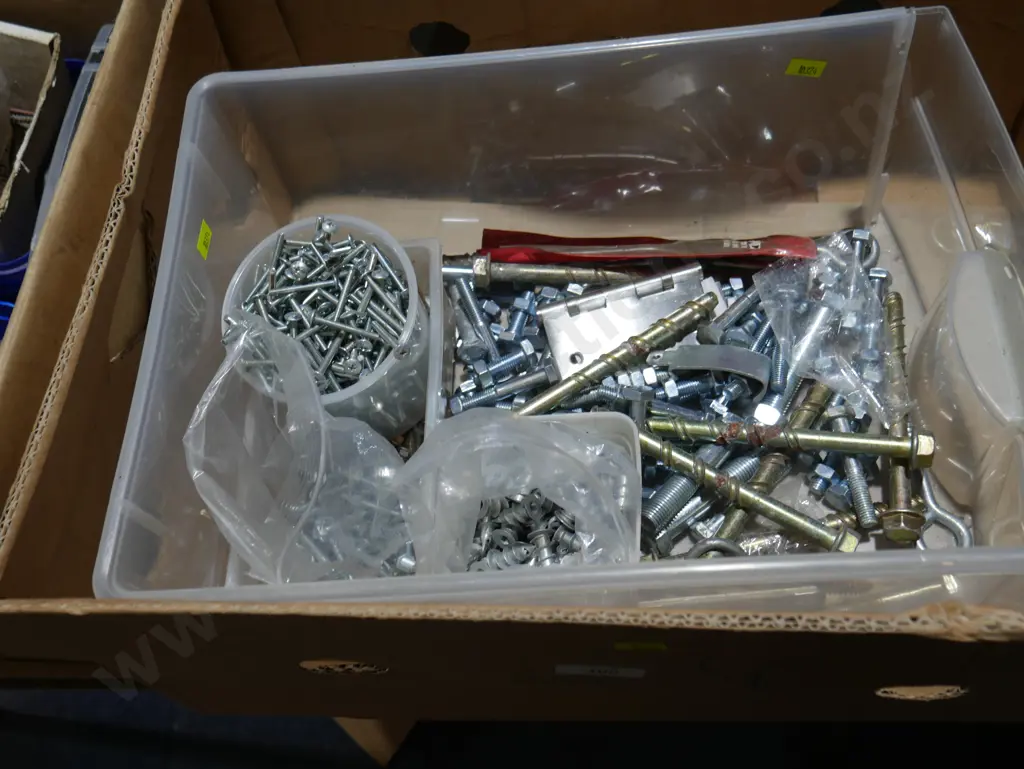 Assorted bolts etc Image 1++