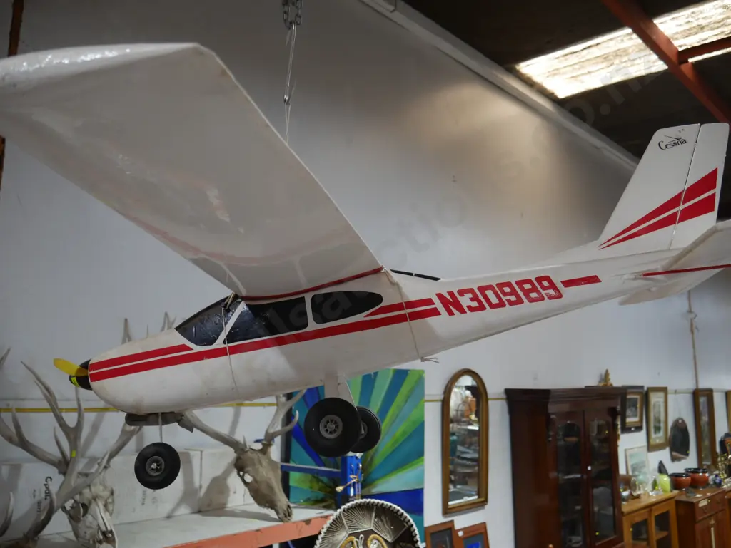 Model plane Image 1++