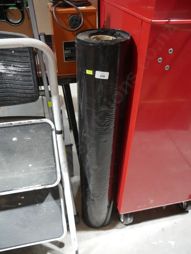 Role of black plastic Image 1++