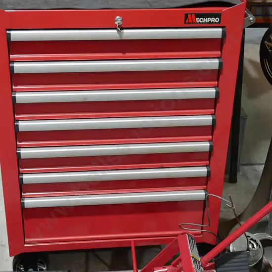 Large Mechpro tool drawers (on bottom)