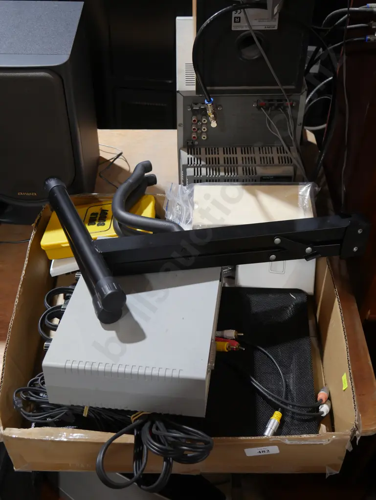 Electrical sundries Image 1++