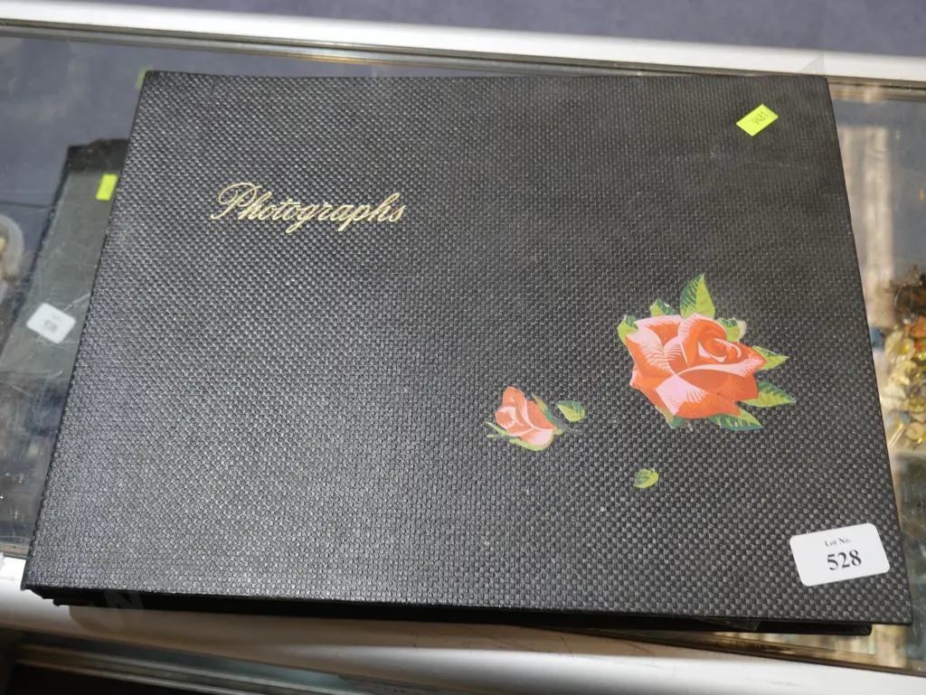 Scrapbook photo album Image 1++